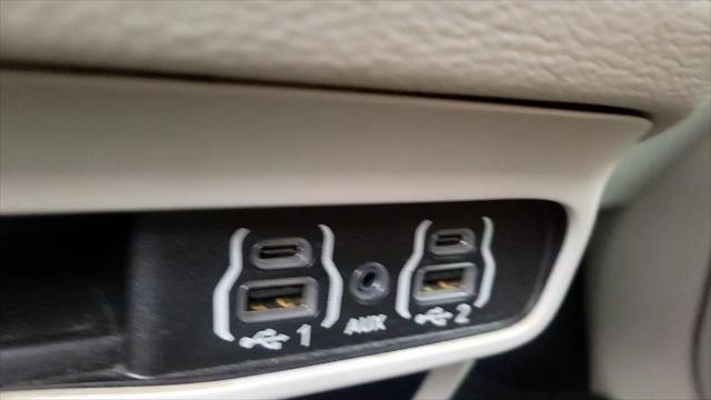2021 Chrysler Pacifica Touring