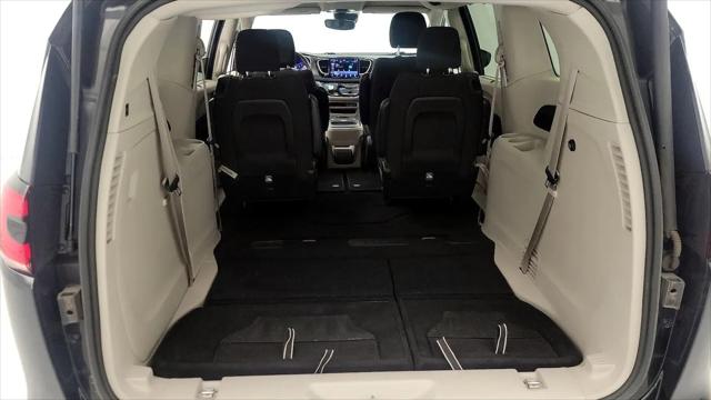 2021 Chrysler Pacifica Touring