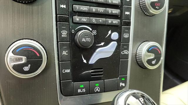 2016 Volvo XC60 T6 Drive-E