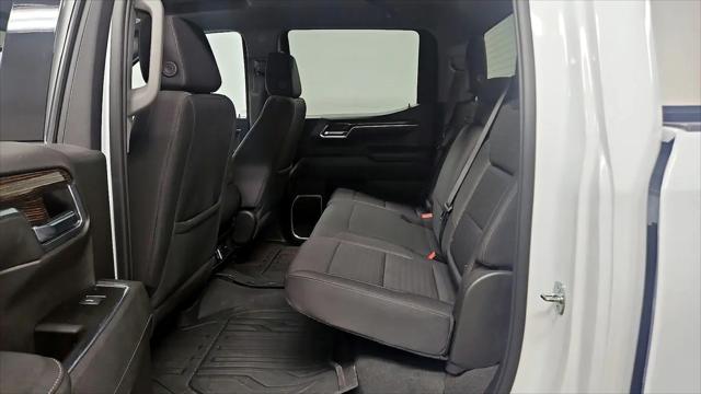2023 GMC Sierra 1500 4WD Crew Cab Short Box Elevation with 3SB