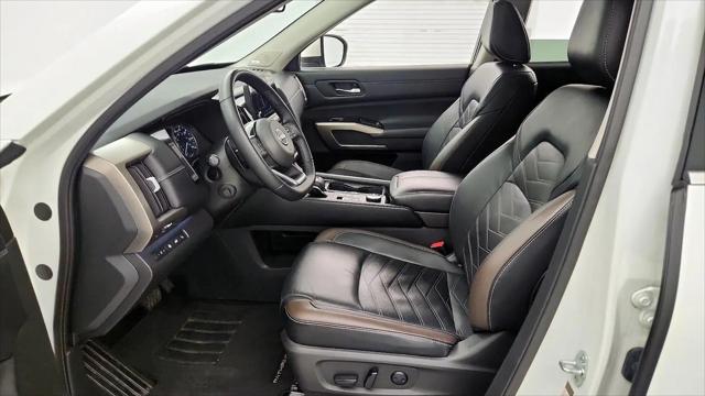 2023 Nissan Pathfinder Platinum 4WD