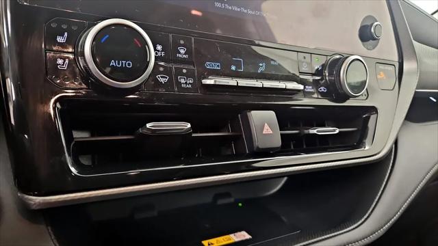 2023 Toyota Highlander Platinum