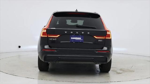 2023 Volvo XC60 B5 Plus Dark Theme