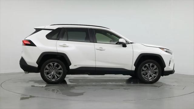 2022 Toyota RAV4 Hybrid XLE Premium