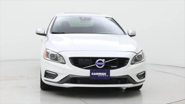 2015 Volvo S60 T6 R-Design Platinum