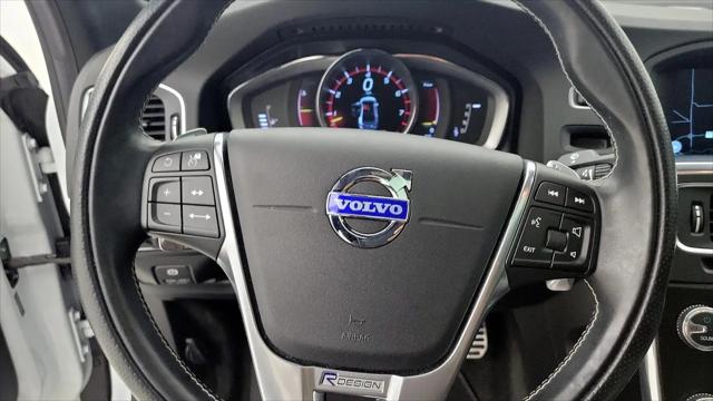 2015 Volvo S60 T6 R-Design Platinum