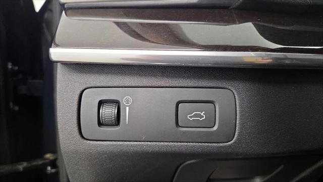 2019 Volvo XC90 T6 Momentum