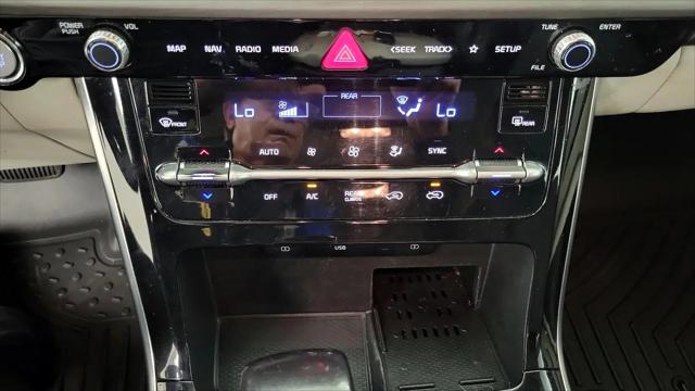 2022 Kia Carnival MPV EX