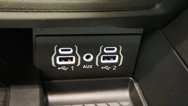 2025 Chrysler Pacifica Limited AWD