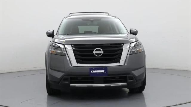 2023 Nissan Pathfinder Platinum 4WD