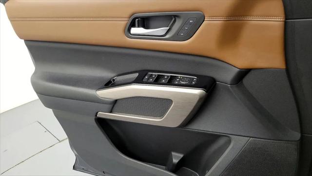 2023 Nissan Pathfinder Platinum 4WD
