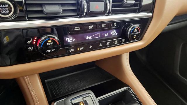 2023 Nissan Pathfinder Platinum 4WD