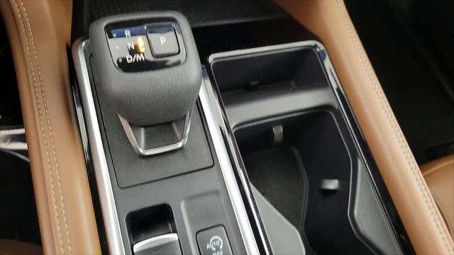2023 Nissan Pathfinder Platinum 4WD