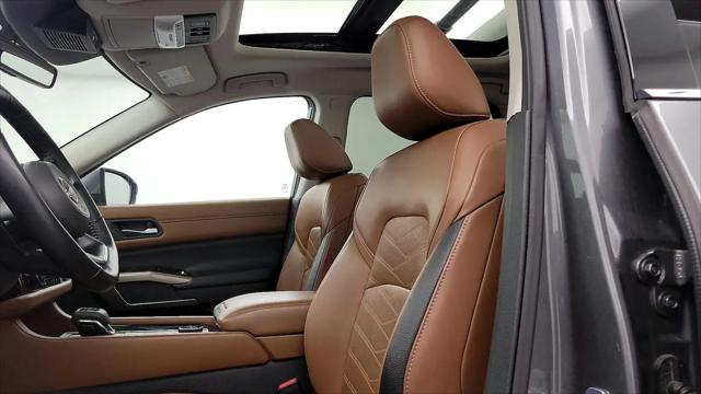 2023 Nissan Pathfinder Platinum 4WD