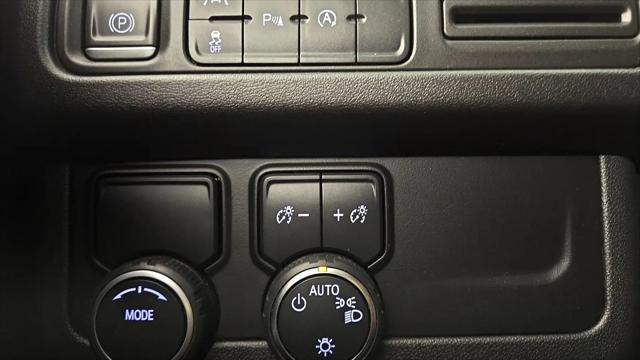 2023 Chevrolet Suburban 2WD LS