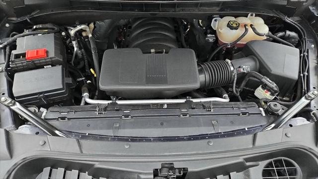 2023 Chevrolet Suburban 2WD LS