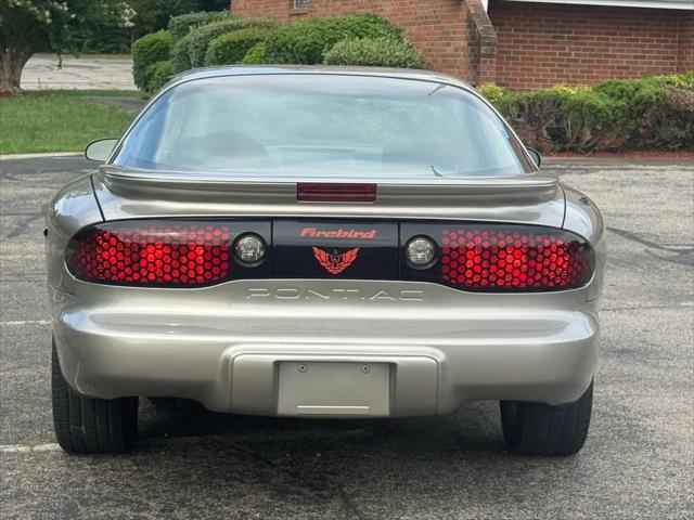 2000 Pontiac Firebird Base