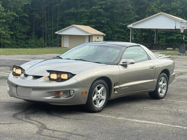 2000 Pontiac Firebird Base