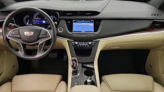 2017 Cadillac XT5 Premium Luxury