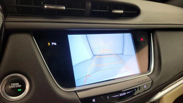 2017 Cadillac XT5 Premium Luxury