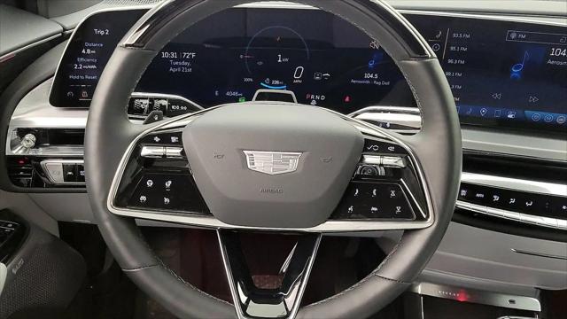 2024 Cadillac iQ Luxury w/1SE