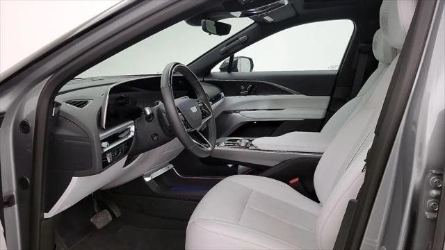 2024 Cadillac iQ Luxury w/1SE