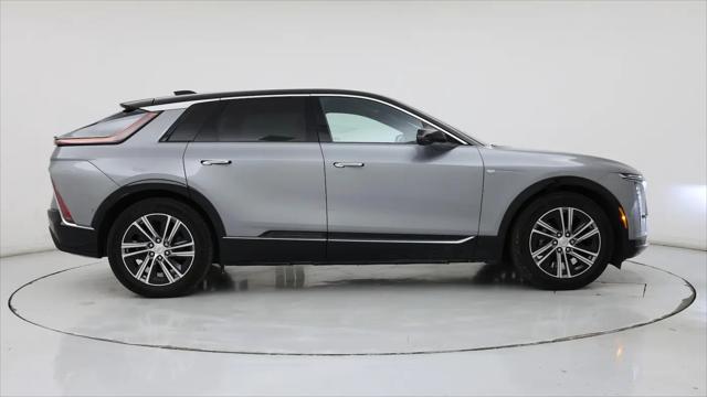 2024 Cadillac iQ Luxury w/1SE