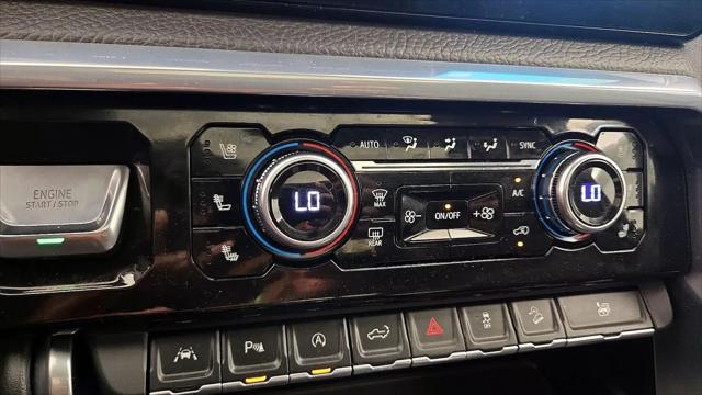 2022 GMC Sierra 1500 4WD Crew Cab Short Box Denali