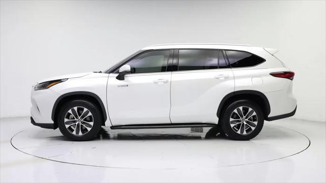 2021 Toyota Highlander Hybrid XLE
