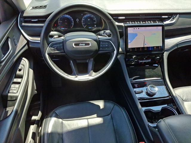 2022 Jeep Grand Cherokee Limited 4x4 2022 Jeep Grand Cherokee Limited 4x4