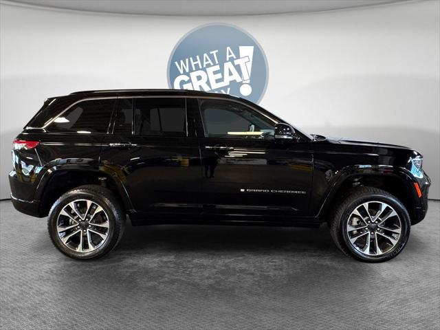 2023 Jeep Grand Cherokee Overland 4x4 2023 Jeep Grand Cherokee Overland 4x4