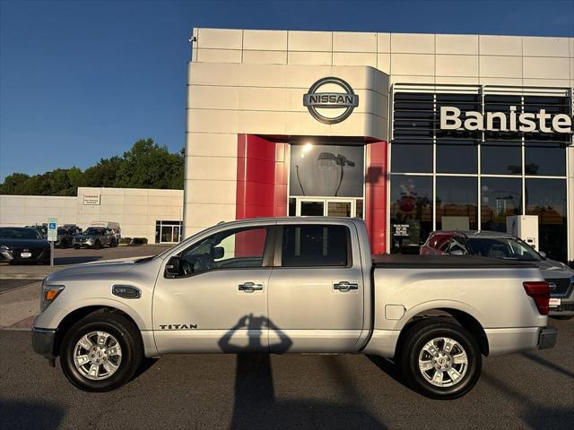 2017 Nissan TITAN SV 2017 Nissan TITAN SV