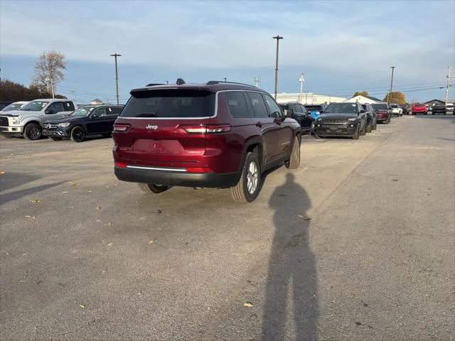 2024 Jeep Grand Cherokee L Laredo 4x4