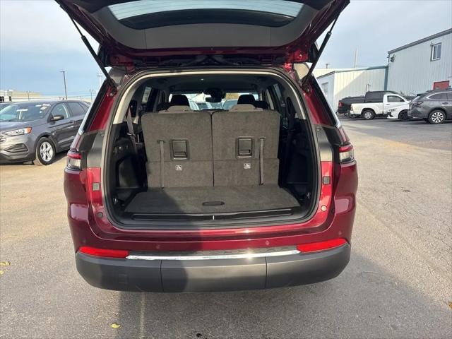 2024 Jeep Grand Cherokee L Laredo 4x4