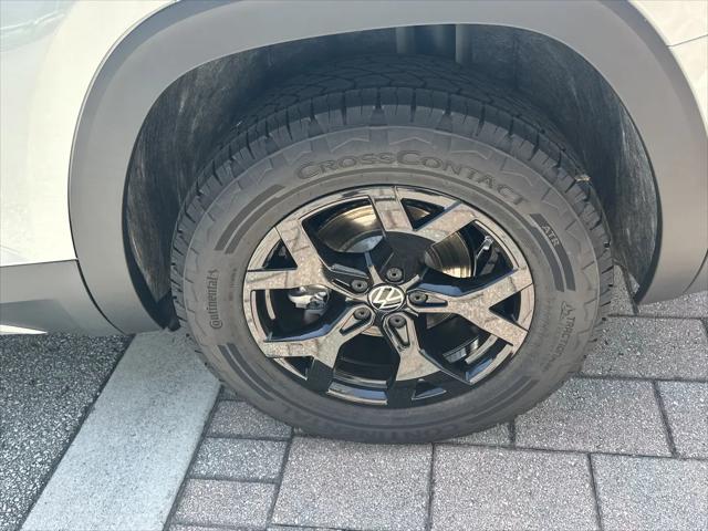 2026 Volkswagen Atlas Peak Edition