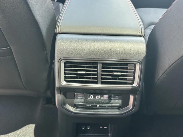 2026 Volkswagen Atlas Peak Edition