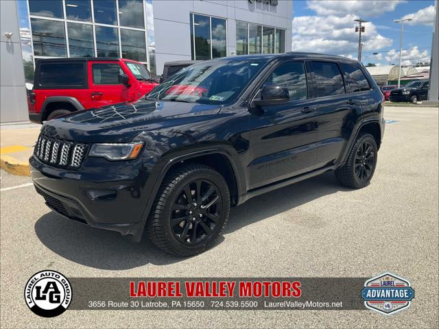 2020 Jeep Grand Cherokee Altitude 4x4 2020 Jeep Grand Cherokee Altitude 4x4