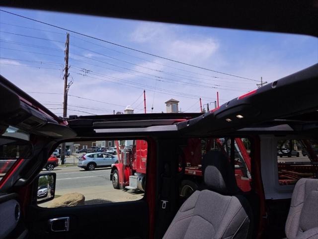 2025 Jeep Wrangler 4xe Sahara 4xe
