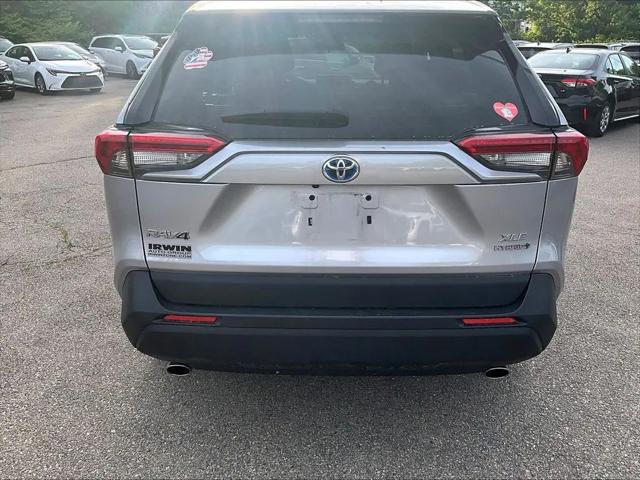 2022 Toyota RAV4 Hybrid XLE