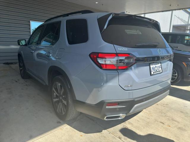 2023 Honda Pilot AWD Elite