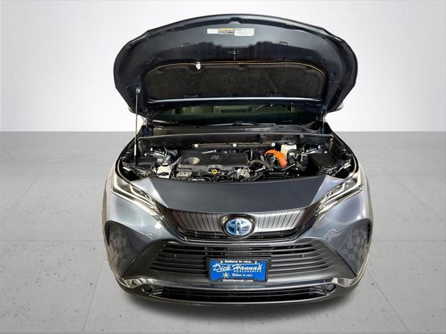 2022 Toyota Venza XLE
