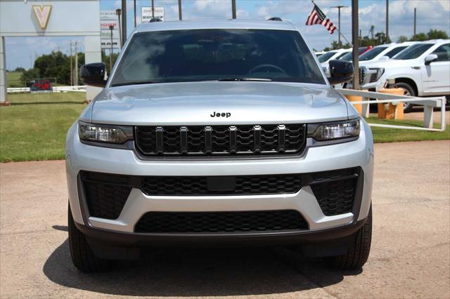 2026 Jeep Grand Cherokee L GRAND CHEROKEE L LAREDO ALTITUDE 4X4