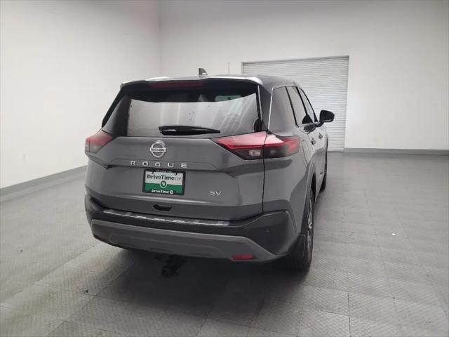 2021 Nissan Rogue SV FWD