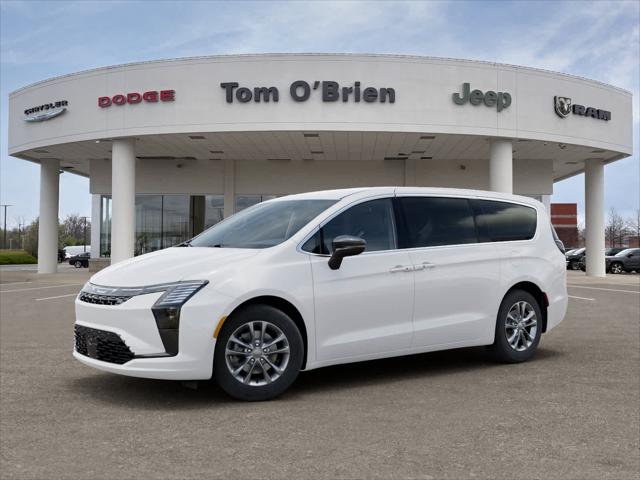 2027 Chrysler Pacifica PACIFICA SELECT