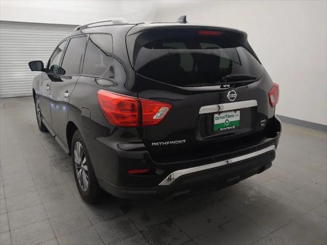 2019 Nissan Pathfinder SL