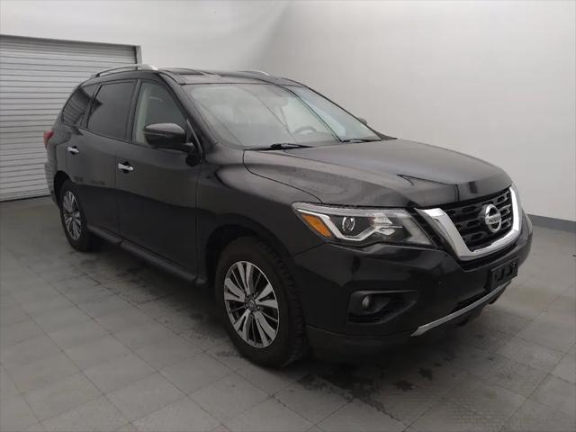 2019 Nissan Pathfinder SL