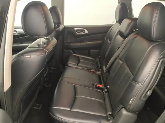 2019 Nissan Pathfinder SL