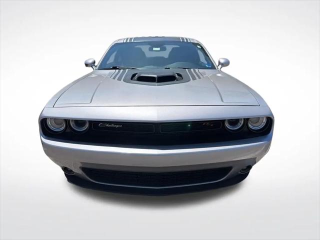 2016 Dodge Challenger R/T Shaker
