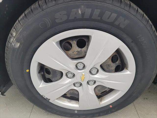 2017 Chevrolet Cruze LS Auto