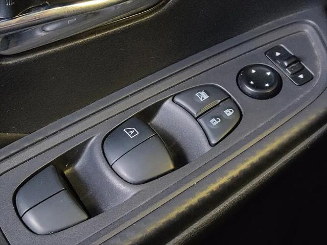 2020 Nissan Versa SV Xtronic CVT